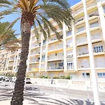 شقة Beautiful 3 Bedroom. Direct Sea View. 401