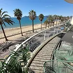 Daire Beautiful 3 Bedroom. Direct Sea View. 401 Cannes