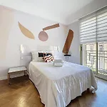 Beautiful 3 Bedroom. Direct Sea View. 401 Cannes