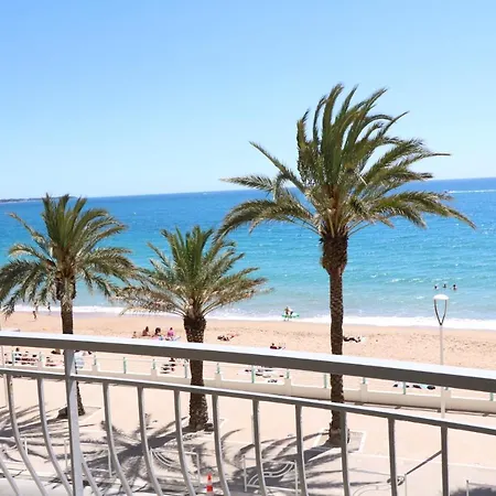 Apartment Beautiful 3 Bedroom. Direct Sea View. 401 *